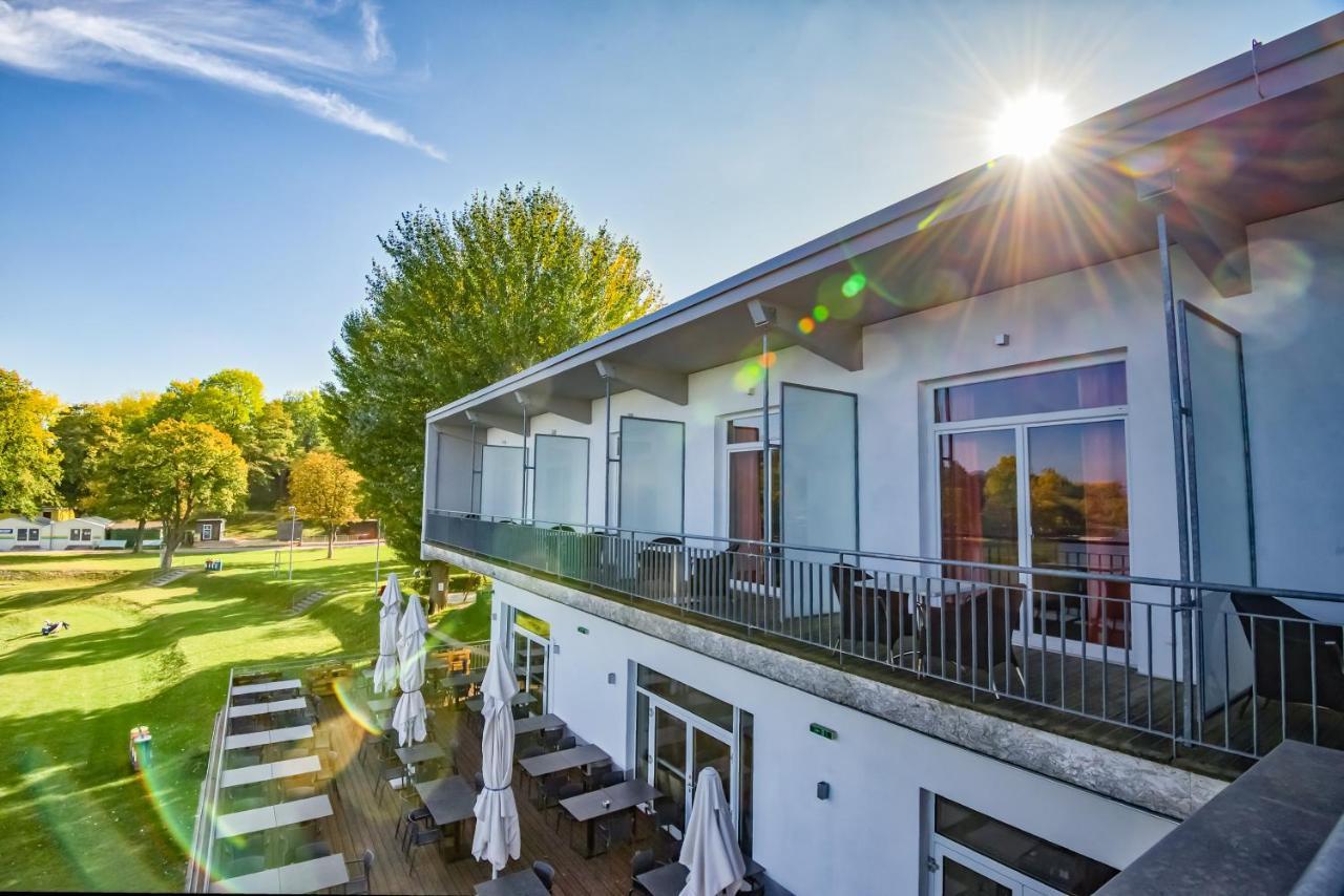 Neufeldersee Hotel & Restaurant Neufeld an der Leitha Екстериор снимка